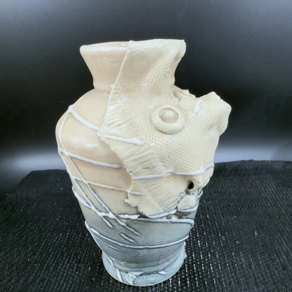Delicate Ceramic‎ Vase Vessel With Texture Flower Pot Container Vintage Decor